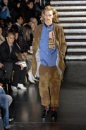 desfiles-commedesgarcons-parisinverno2008men-110