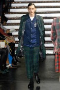 desfiles-commedesgarcons-parisinverno2008men-121