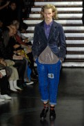desfiles-commedesgarcons-parisinverno2008men-123