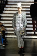 desfiles-commedesgarcons-parisinverno2008men-126