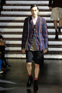 desfiles-commedesgarcons-parisinverno2008men-132