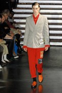 desfiles-commedesgarcons-parisinverno2008men-139