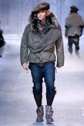 desfiles-johngalliano-parisinverno2008men-101