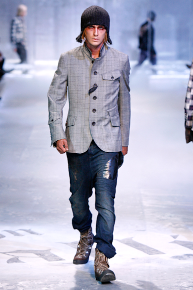 desfiles-johngalliano-parisinverno2008men-114