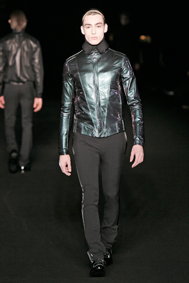 desfiles-dior-parisinverno2008men-108