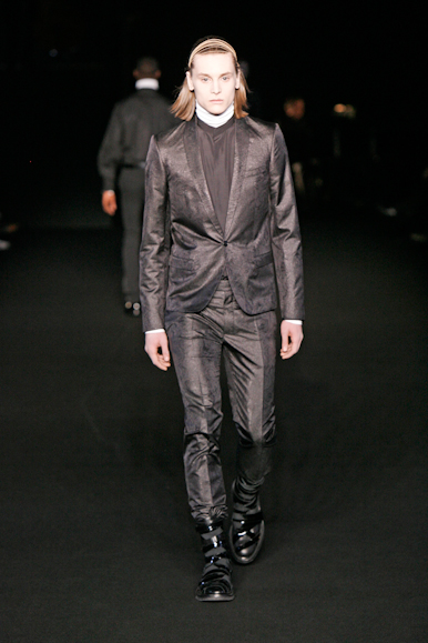 desfiles-dior-parisinverno2008men-111