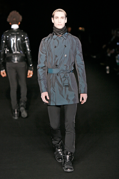 desfiles-dior-parisinverno2008men-115