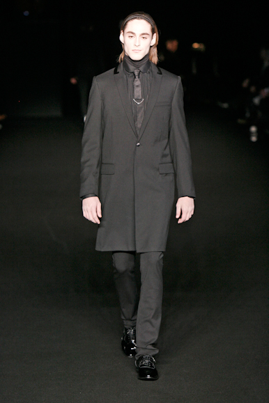 desfiles-dior-parisinverno2008men-123