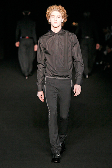 desfiles-dior-parisinverno2008men-132