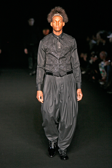 desfiles-dior-parisinverno2008men-139