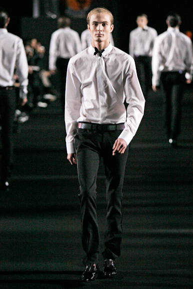 desfiles-dior-parisinverno2008men-147