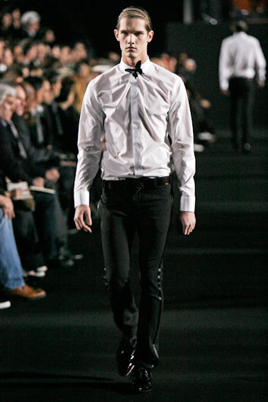 desfiles-dior-parisinverno2008men-148