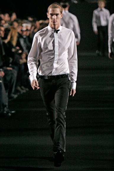 desfiles-dior-parisinverno2008men-149