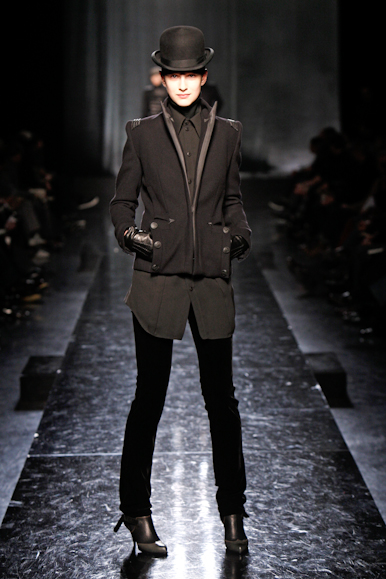desfiles-jpgaultier-parisinverno2008men-146