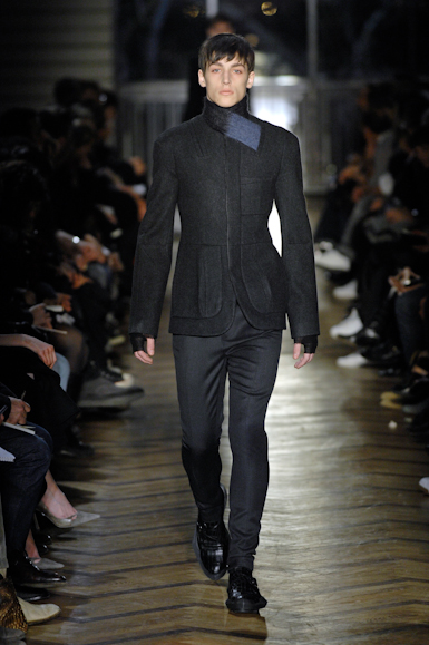desfiles-rafsimons-parisinverno2008men-115