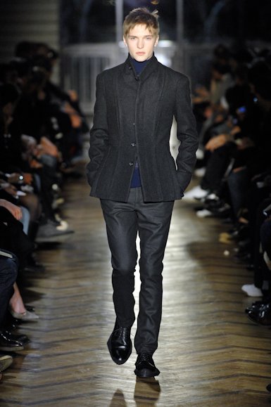 desfiles-rafsimons-parisinverno2008men-130