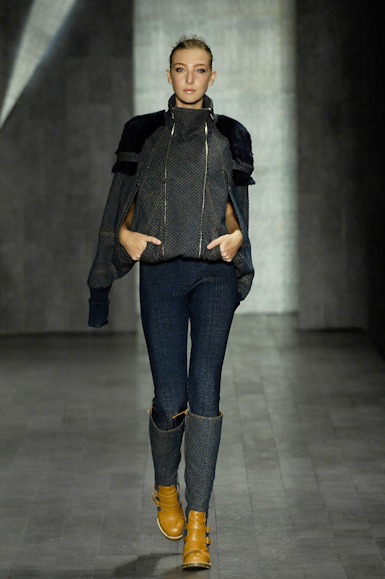 desfiles-zoomp-saopauloinverno2008rtw-110