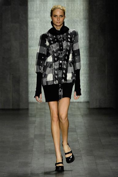 desfiles-zoomp-saopauloinverno2008rtw-127