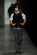 desfiles-zoomp-saopauloinverno2008rtw-131