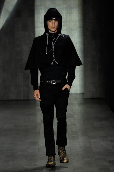 desfiles-zoomp-saopauloinverno2008rtw-134