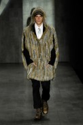 desfiles-zoomp-saopauloinverno2008rtw-138