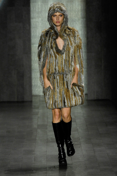desfiles-zoomp-saopauloinverno2008rtw-139