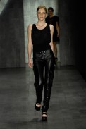desfiles-zoomp-saopauloinverno2008rtw-144