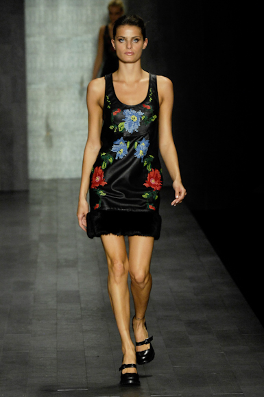 desfiles-zoomp-saopauloinverno2008rtw-147