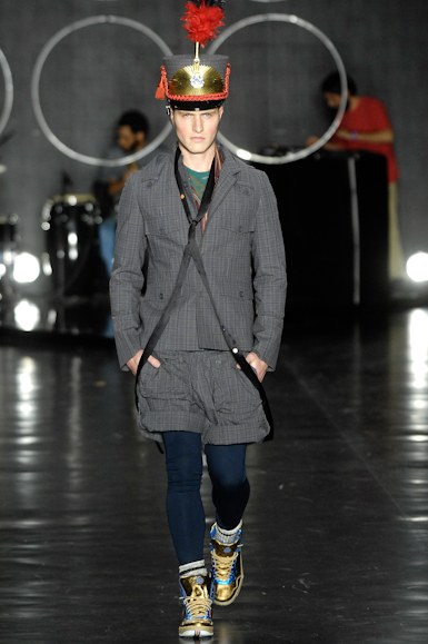 desfiles-vrom-saopauloinverno2008rtw-100