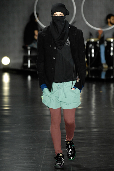 desfiles-vrom-saopauloinverno2008rtw-129