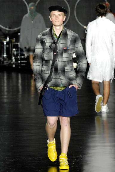 desfiles-vrom-saopauloinverno2008rtw-134