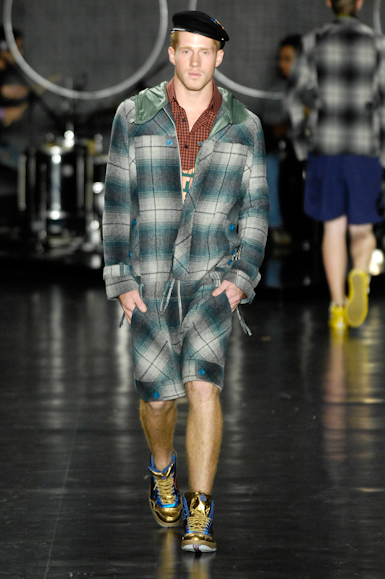 desfiles-vrom-saopauloinverno2008rtw-136