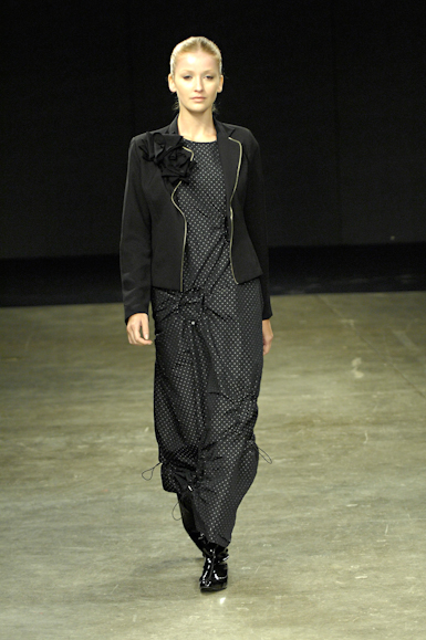 desfiles-uma-saopauloinverno2008rtw-111