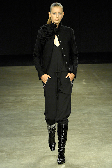desfiles-uma-saopauloinverno2008rtw-114