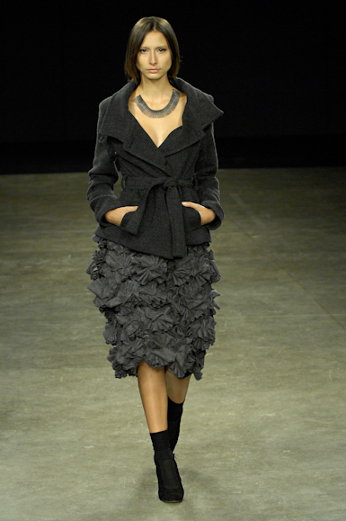 desfiles-uma-saopauloinverno2008rtw-122