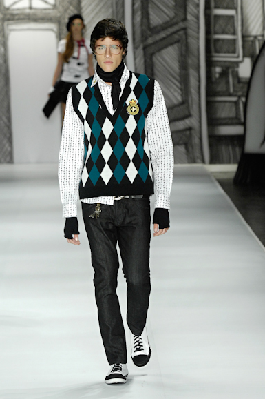 desfiles-triton-saopauloinverno2008rtw-119