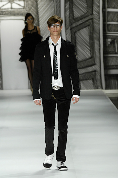 desfiles-triton-saopauloinverno2008rtw-136