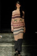 desfiles-simonenunes-saopauloinverno2008rtw-119
