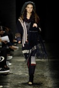 desfiles-simonenunes-saopauloinverno2008rtw-124