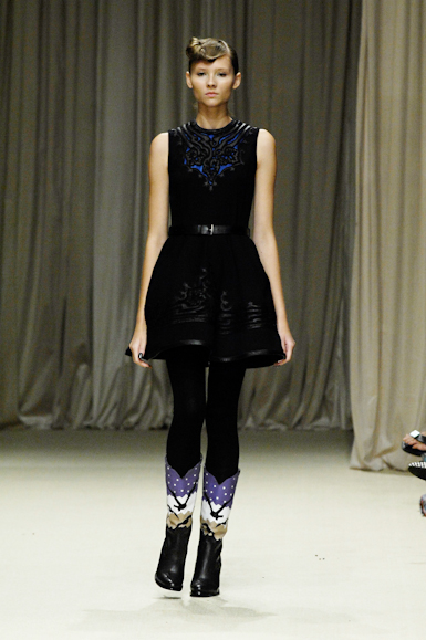desfiles-reinaldoloureno-saopauloinverno2008rtw-105