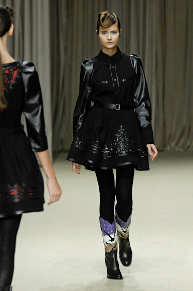 desfiles-reinaldoloureno-saopauloinverno2008rtw-107