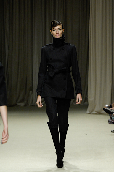 desfiles-reinaldoloureno-saopauloinverno2008rtw-125