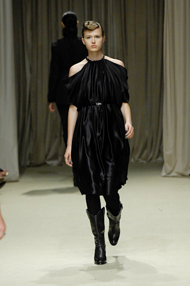 desfiles-reinaldoloureno-saopauloinverno2008rtw-127