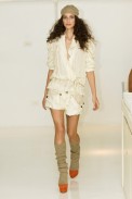 desfiles-raiadegoeye-saopauloinverno2008rtw-103