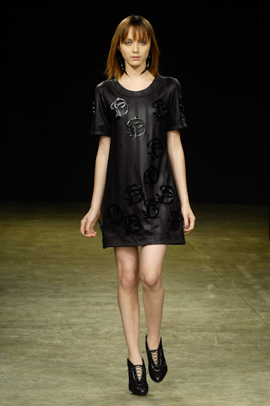 desfiles-pridarolt-saopauloinverno2008rtw-107