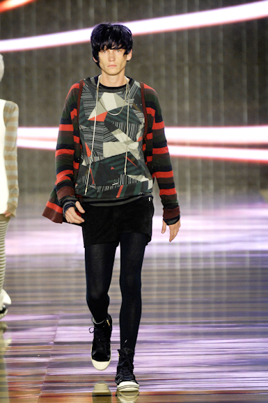 desfiles-osklen-saopauloinverno2008rtw-117