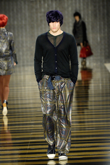 desfiles-osklen-saopauloinverno2008rtw-130