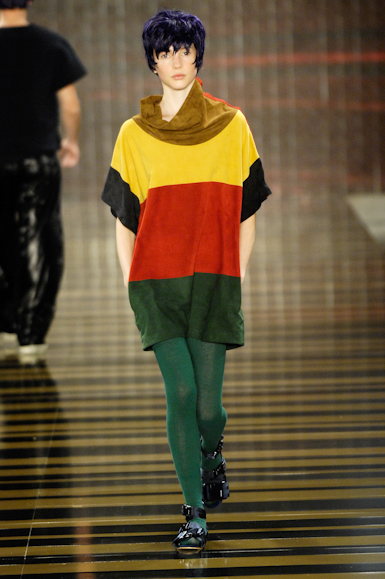 desfiles-osklen-saopauloinverno2008rtw-141