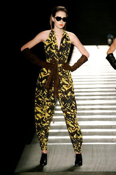 desfiles-neon-saopauloinverno2008rtw-106