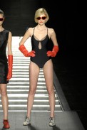 desfiles-neon-saopauloinverno2008rtw-127